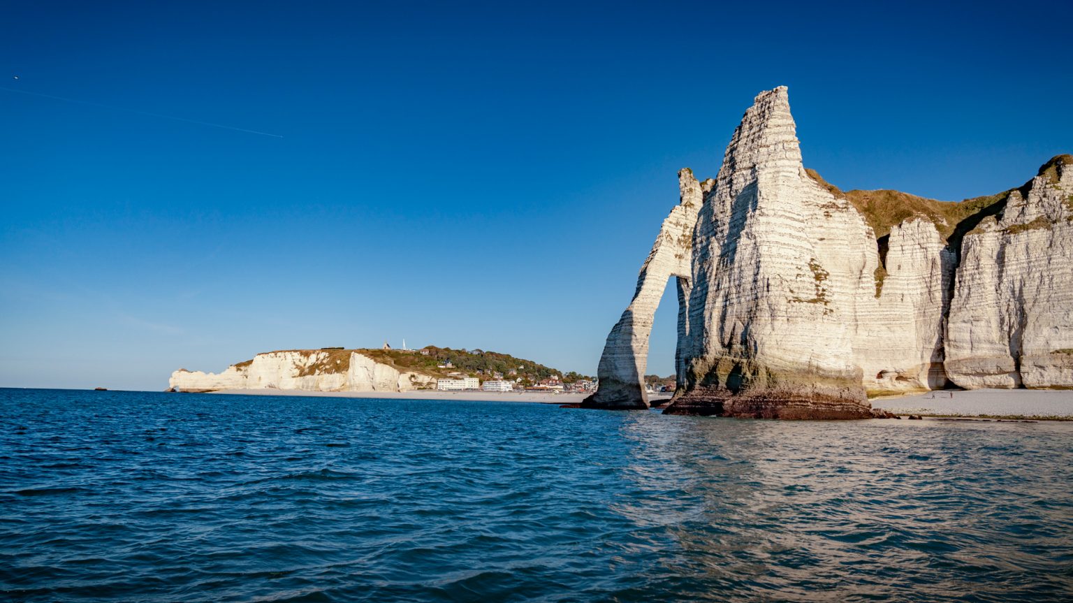 Etretat par la mer