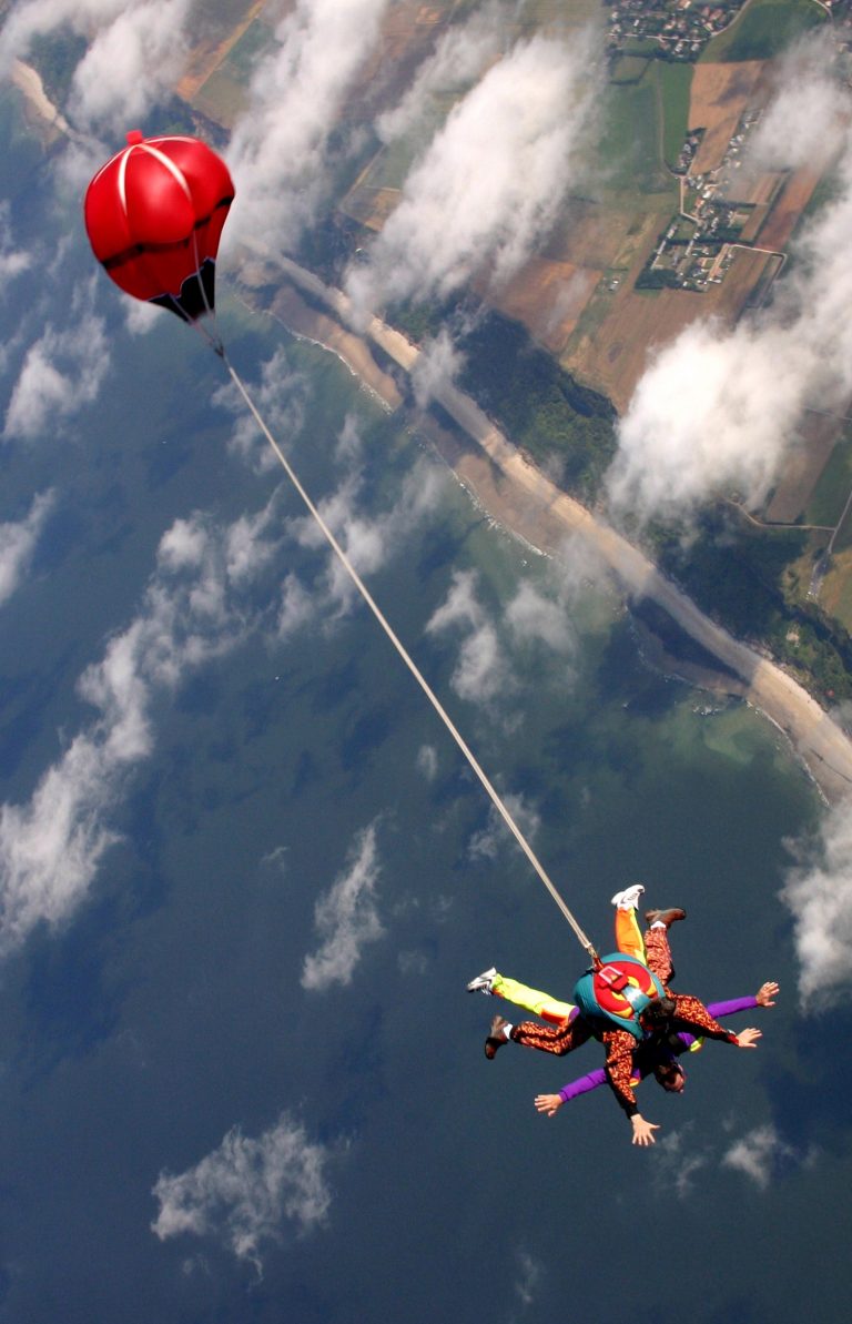 Saut en parachute en binome au Havre