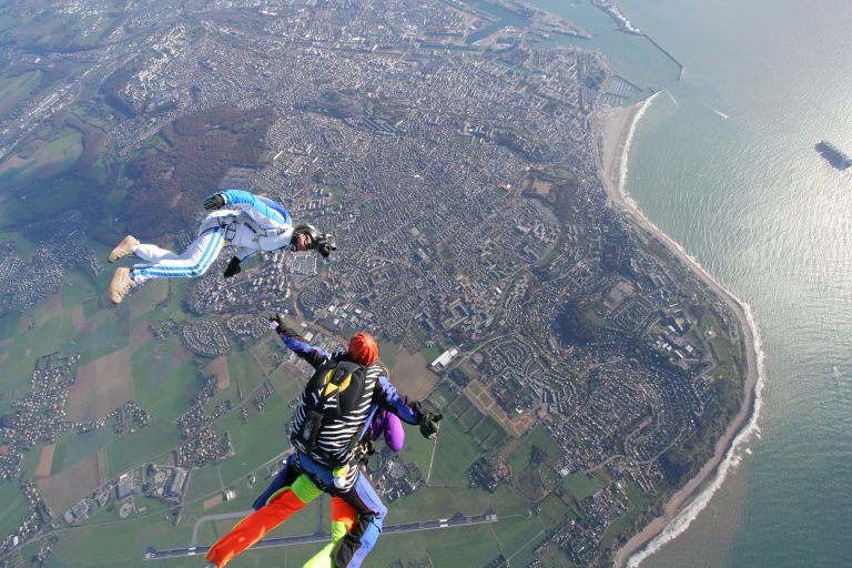 Saut en parachute au dessus du Havre