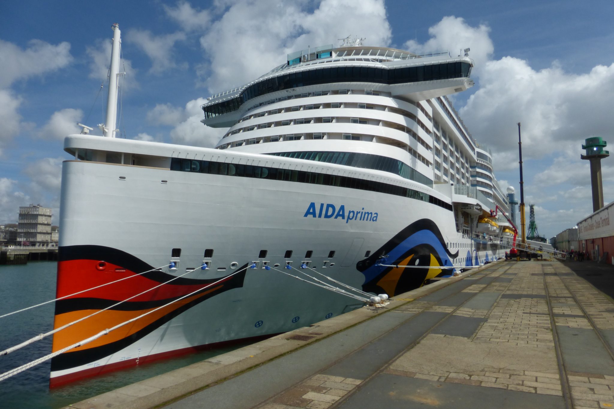 Le paquebot AIDAprima en escale au Havre