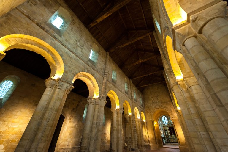 La nef de l'abbaye de Graville au Havre