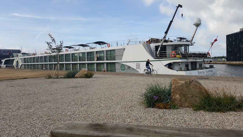 Le bateau de croisières fluviales Swiss Saphire en escale au Havre