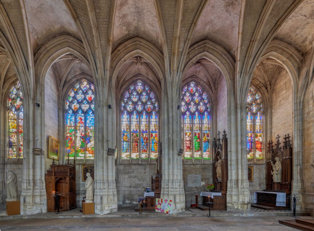 Les vitraux de l'église abbatiale de Montivilliers