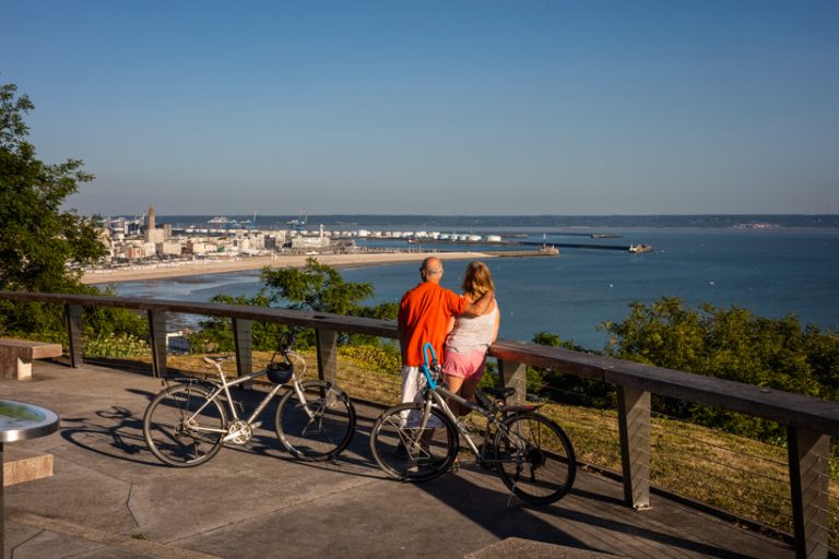 Vue sur Le Havre depuis la table d'orientation de Sainte-Adresse