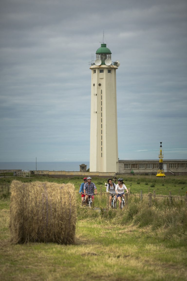 Antifer, le phare, promenade à vélo