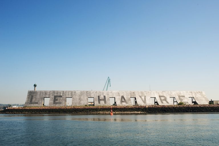 Port du Havre mur écran paquebot France