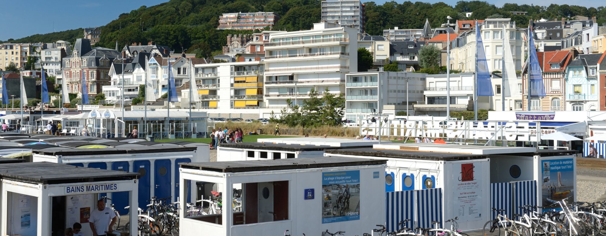 bains-maritimes-sur-la-plage-du-havre.jpg