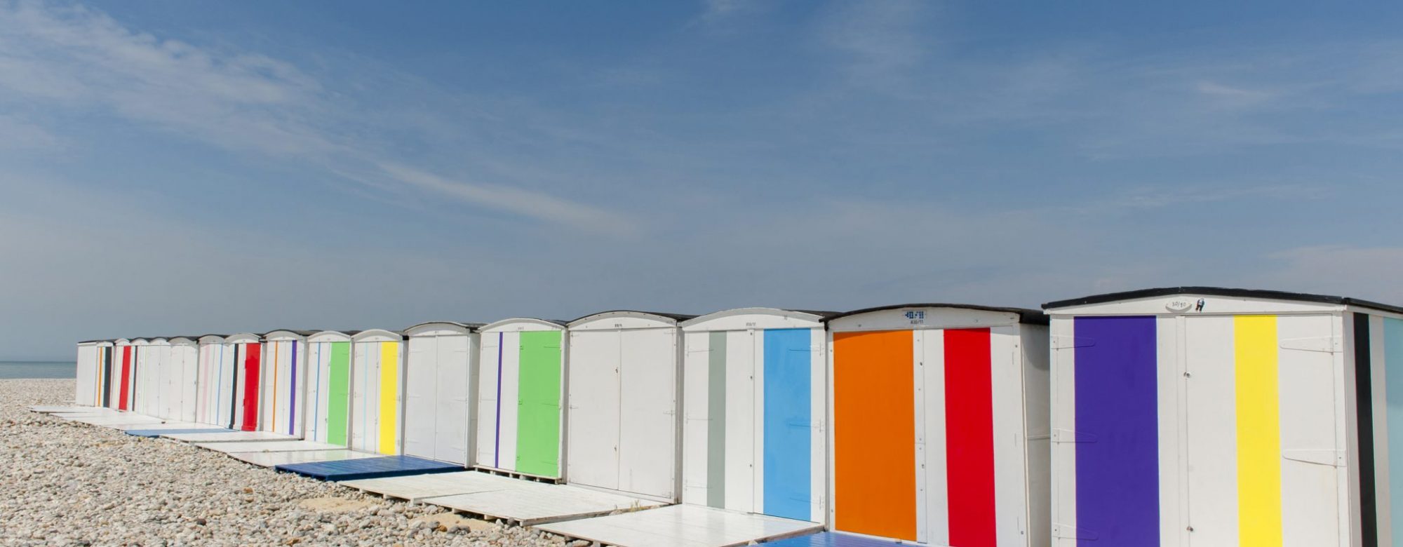 Colors on the beach par Karel Martens pour Un été au Havre