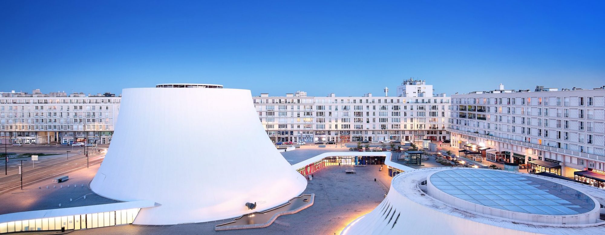 Le Volcan la colombe Niemeyer